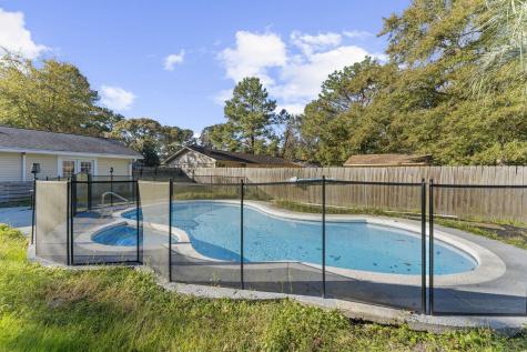 300 Logan Drive Summerville SC 29483