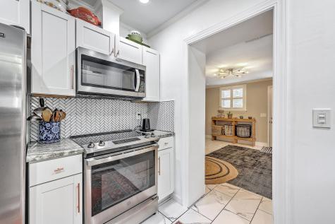 699 Savannah Highway Charleston SC 29407