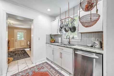 699 Savannah Highway Charleston SC 29407