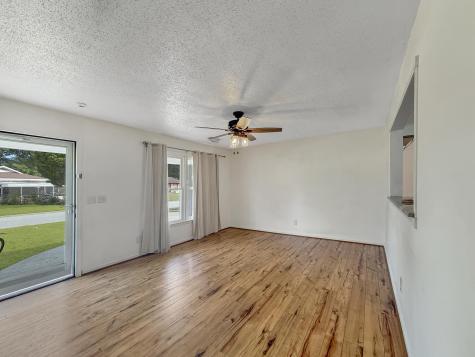 135 Mulberry Drive Summerville SC 29486