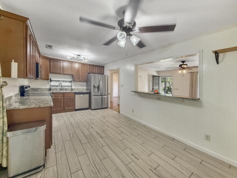 135 Mulberry Drive Summerville SC 29486