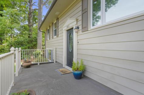 1811 Manigault Place Charleston SC 29407
