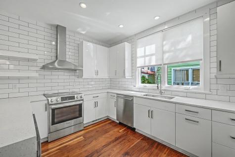 7 Brewster Court Charleston SC 29403