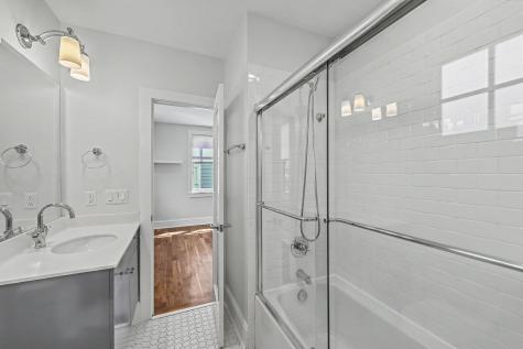 7 Brewster Court Charleston SC 29403