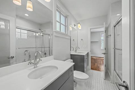 7 Brewster Court Charleston SC 29403