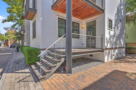 7 Brewster Court Charleston SC 29403