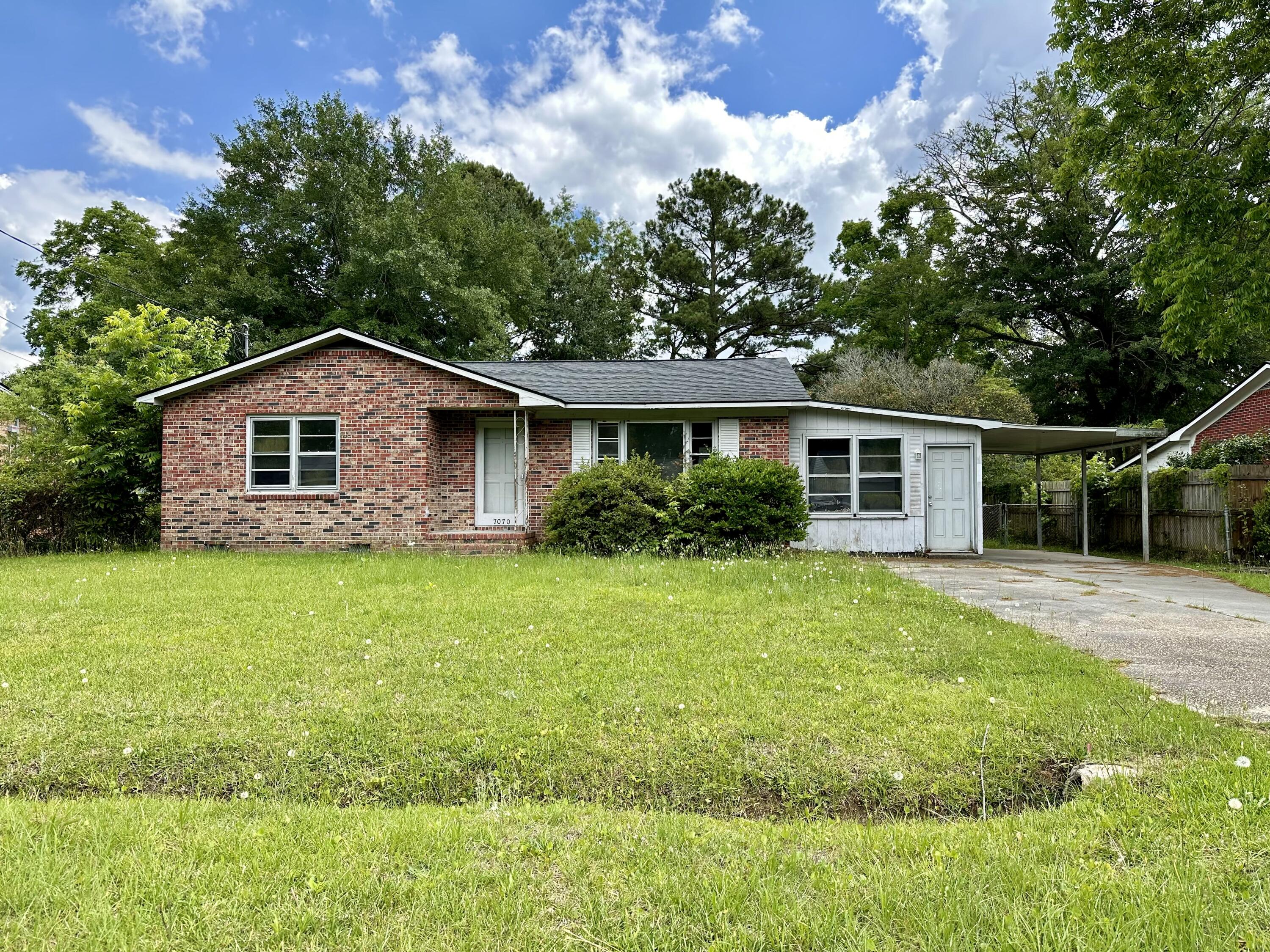 7070 N Kenwood Drive North Charleston SC 29406