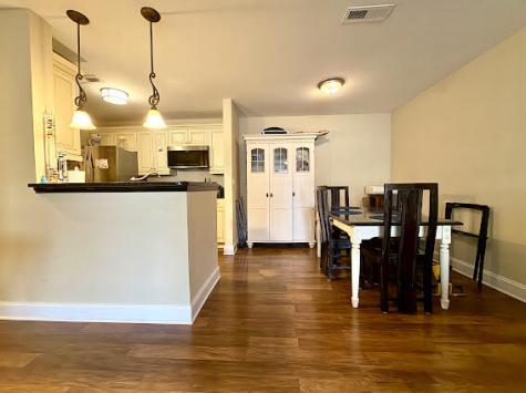 2011 N Highway 17 Mount Pleasant SC 29466