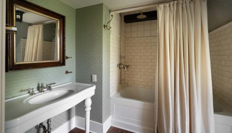 32 Legare Street Charleston SC 29401