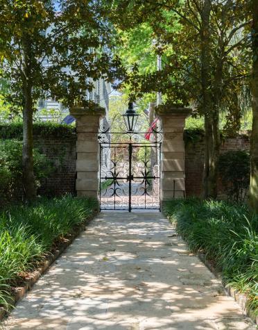 32 Legare Street Charleston SC 29401