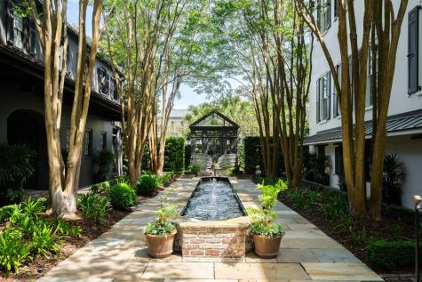 32 Legare Street Charleston SC 29401