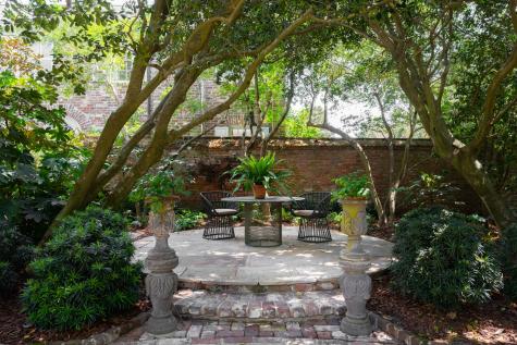 32 Legare Street Charleston SC 29401