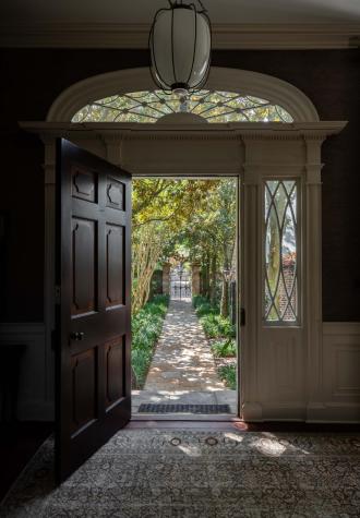 32 Legare Street Charleston SC 29401