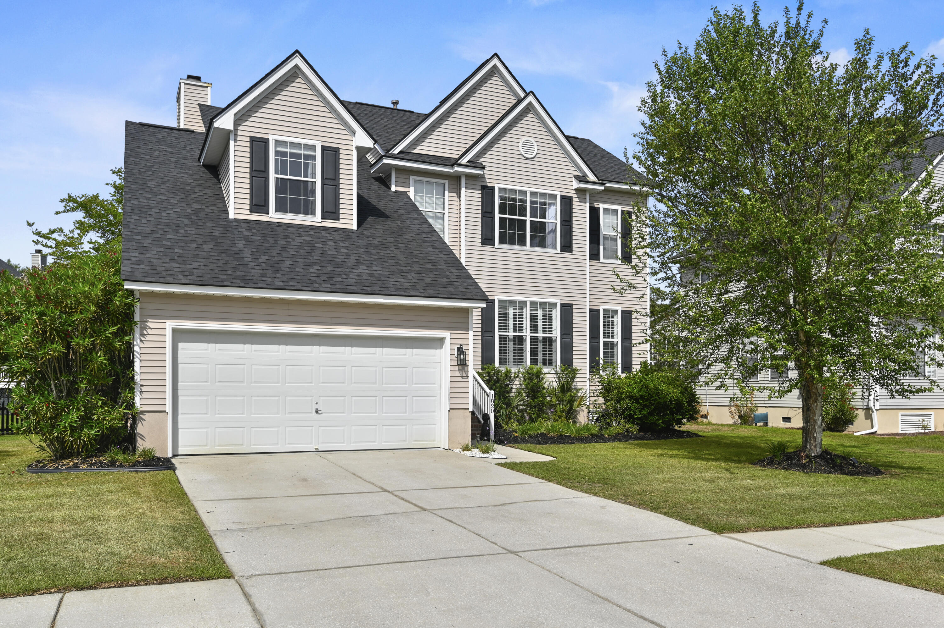 1820 Palmetto Isle Drive Mount Pleasant SC 29466