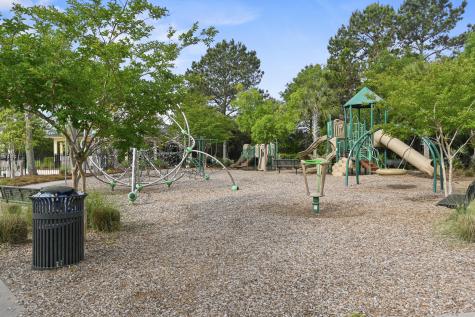 1820 Palmetto Isle Drive Mount Pleasant SC 29466