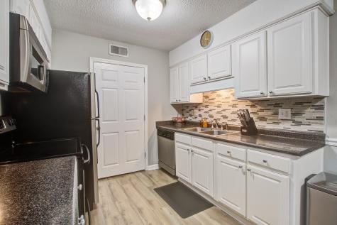 1402 Camp Road Charleston SC 29412
