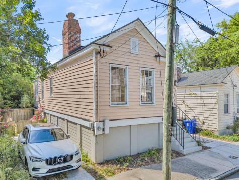 19 Ashton Street Charleston SC 29403