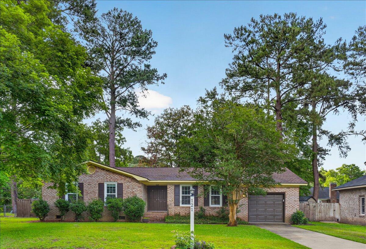 121 Three Wood Lane Summerville SC 29483