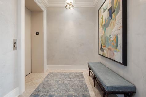 2 Laurens Street Charleston SC 29401