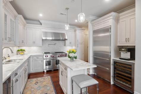 2 Laurens Street Charleston SC 29401