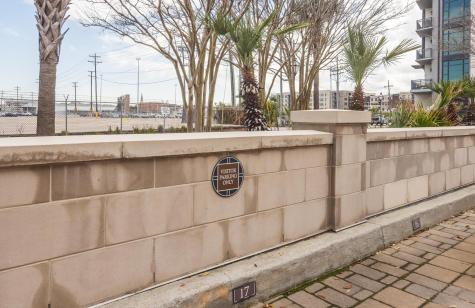 2 Laurens Street Charleston SC 29401
