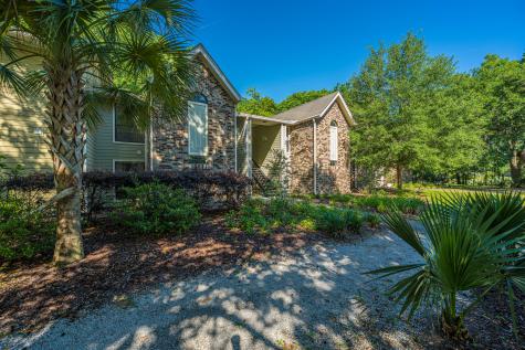 1873 Montclair Mount Pleasant SC 29464