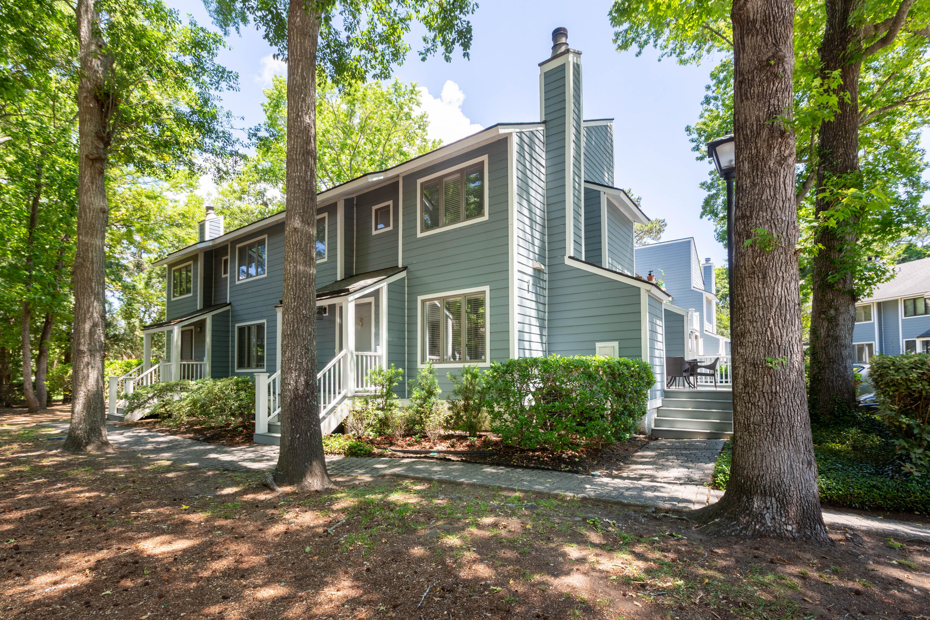 1717 Greystone Mount Pleasant SC 29464