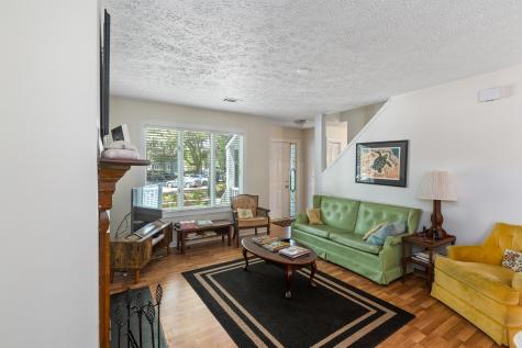 1717 Greystone Mount Pleasant SC 29464