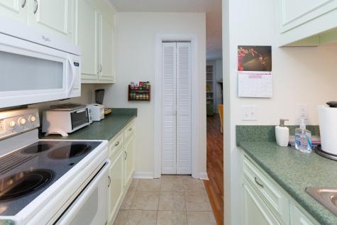 1717 Greystone Mount Pleasant SC 29464