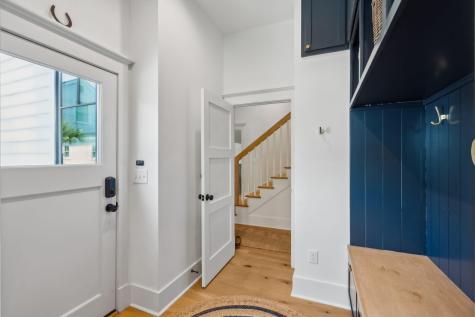 208 Mccormick Street Mount Pleasant SC 29464