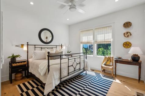 208 Mccormick Street Mount Pleasant SC 29464