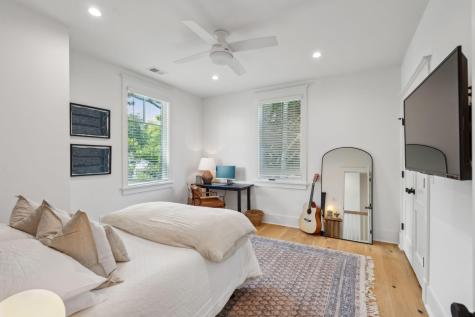 208 Mccormick Street Mount Pleasant SC 29464