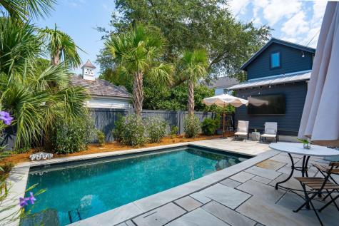 208 Mccormick Street Mount Pleasant SC 29464