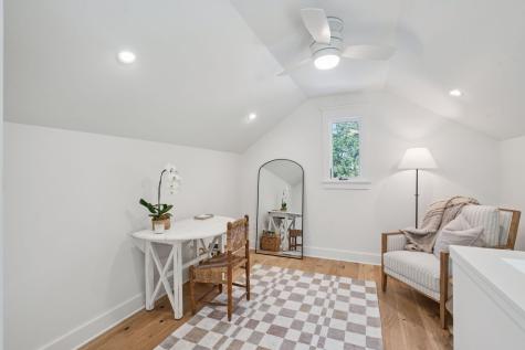 208 Mccormick Street Mount Pleasant SC 29464