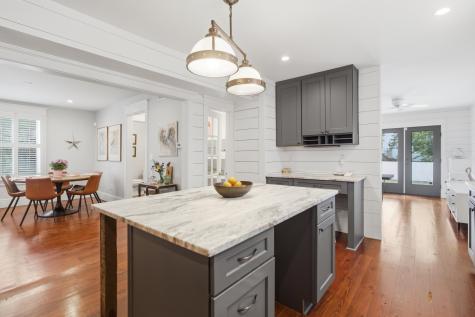 68 Poplar Street Charleston SC 29403