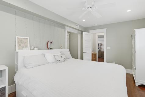 68 Poplar Street Charleston SC 29403