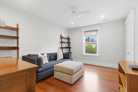68 Poplar Street Charleston SC 29403