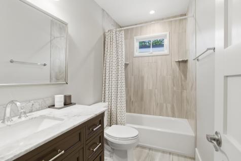 68 Poplar Street Charleston SC 29403