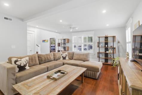 68 Poplar Street Charleston SC 29403