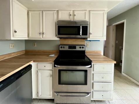 303 Pembrook Street Ladson SC 29456