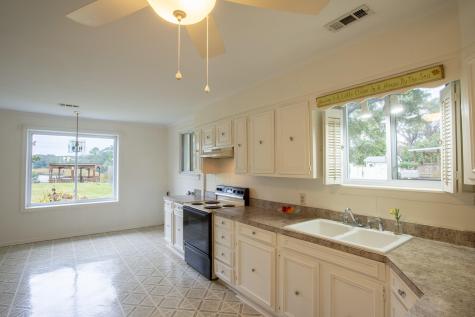 1744 Brantley Drive Charleston SC 29412