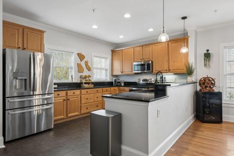 241 Etiwan Pointe Drive Mount Pleasant SC 29464