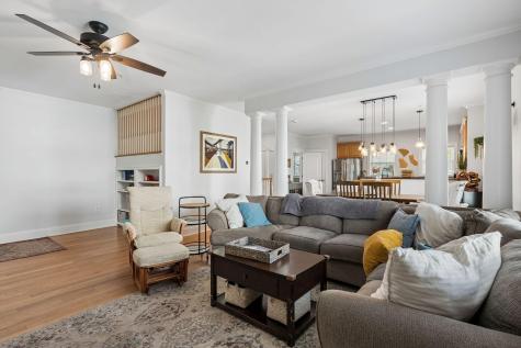 241 Etiwan Pointe Drive Mount Pleasant SC 29464