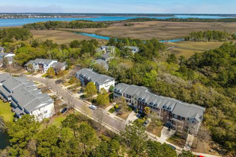 241 Etiwan Pointe Drive Mount Pleasant SC 29464