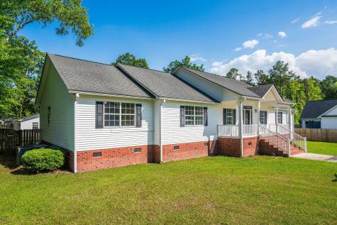 1004 Magnolia Lane Moncks Corner SC 29461