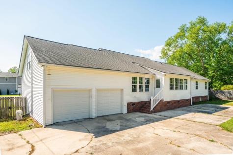 1004 Magnolia Lane Moncks Corner SC 29461