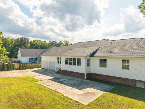 1004 Magnolia Lane Moncks Corner SC 29461