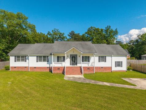 1004 Magnolia Lane Moncks Corner SC 29461
