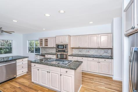 3930 Colonel Vanderhorst Circle Mount Pleasant SC 29466