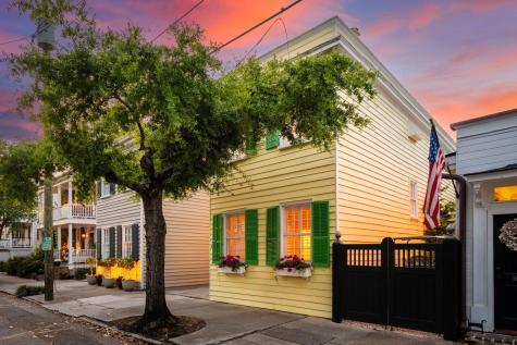 8 Trumbo Street Charleston SC 29401
